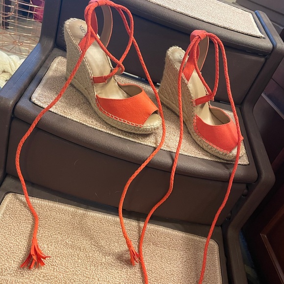 Merona size 7.5 wedges - Picture 2 of 11